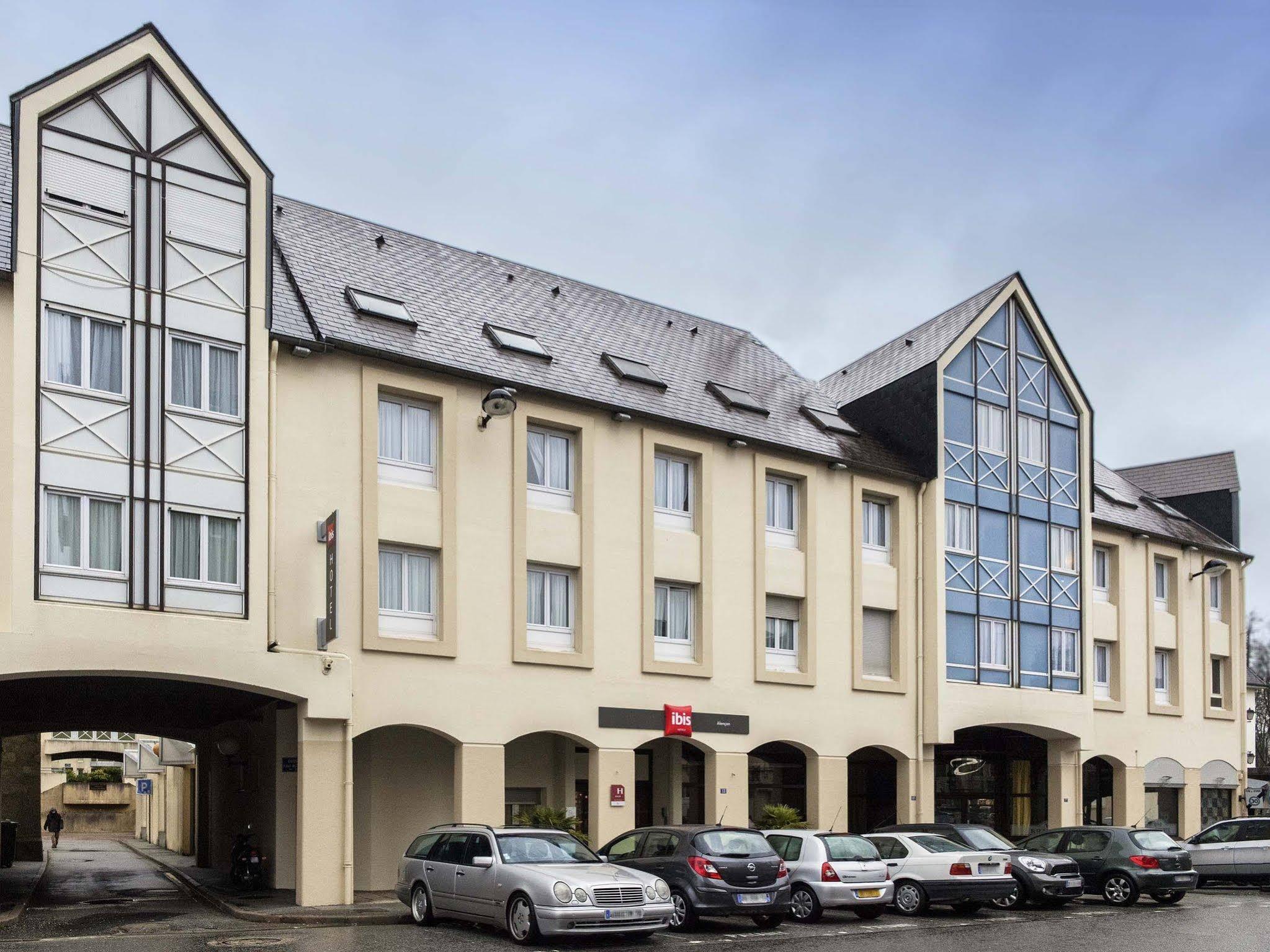 Hotel Ibis Alençon Exterior foto